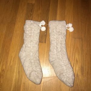 Ugg Women’s Pom Pom socks